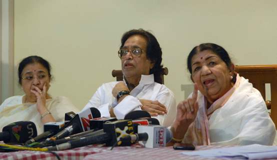 Mangeshkar family in press conference at their residence Prabhu Kunj for master Dinanath awards announcement. .