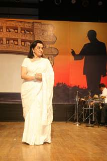 Asha Parekh at Dadasaheb Ambedkar Awards