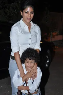 Kader Khan’s new play Hamaare Bhi Hai Meherbaan Kaise Kaise & Local Train Play