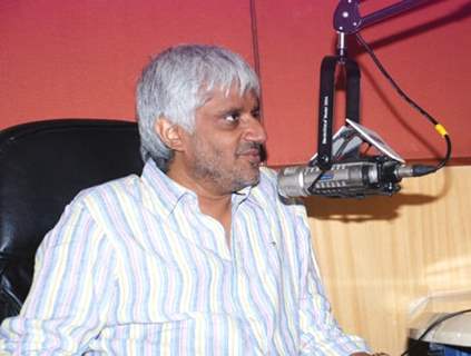 Vikram Bhatt visited Radio City 91.1 FM studio to promote upcoming thriller, 'Dangerous Ishq.'