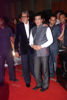 Amitabh Bachchan and Jeetendra at Bappa Lahiri and Taneesha Verma Wedding Reception