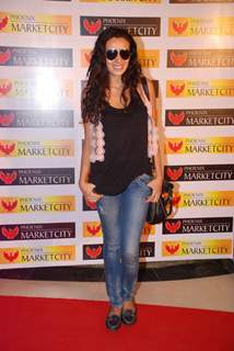 Suchitra Pillai, Gayatri Ruia and Binal Trivedi hosts lunch at Phoenix Market City. .