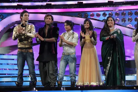 Raghav, Terence, Pradeep, Rajasmita & Geeta at Dance India Dance Season 3 Grand Finale in Mumbai
