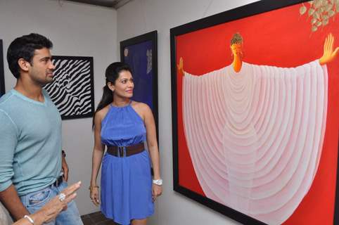 Payal Rohatgi with wrestler Sangram Singh inaugurates Art Exhibition at Coomaraswamy Hall