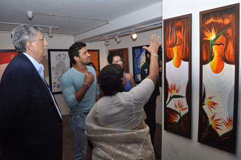 Payal Rohatgi with wrestler Sangram Singh inaugurates Art Exhibition at Coomaraswamy Hall