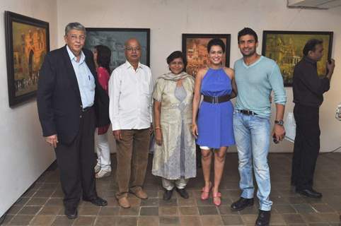 Payal Rohatgi with wrestler Sangram Singh inaugurates Art Exhibition at Coomaraswamy Hall