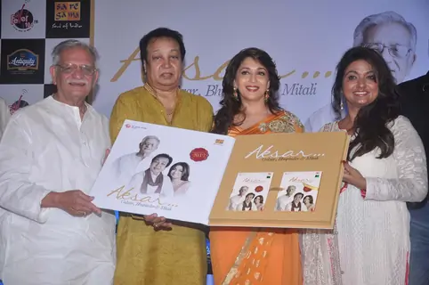 Gulzar, Bhupinder Singh, Madhuri Dixit and Mitali Singh at the launch of Gulzar's Album 'Aksar'