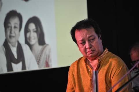 Bhupinder Singh at the launch of Gulzar's Album 'Aksar'