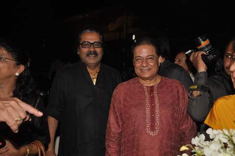 Anup Jalota and Hariharan at Launch of Bhupinder-Mitali Singh-Gulzar's album 'Aksar'