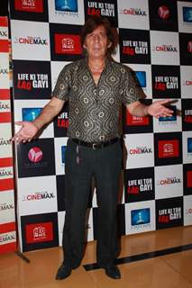 Razak Khan at 'Life Ki Toh Lag Gayi' premiere at Cinemax, Mumbai