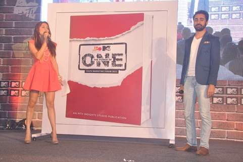 Anusha Dandekar and Imran Khan unveils MTV show 'The One'