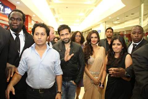 Emraan Hashmi and Esha Gupta at the premiere of Jannat 2 at Diera City Centre Dubai