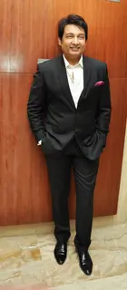 Shekhar Suman at the launch party of F Lounge