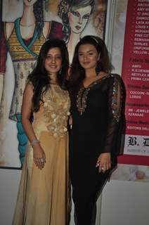 Amy Billimoria and Aashka Goradia at BD Somani  ‘Couture Naturally’ Annual Fashion show