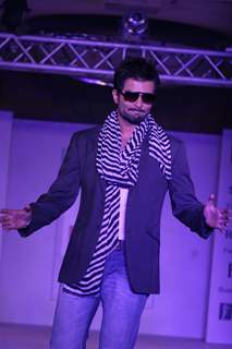 Bollywood Celebs at Cotton Fashion Show