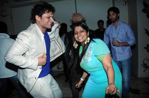 Sufzal Saleem and Anu on The Dance Floor at Sufzal Saleem's birthday bash