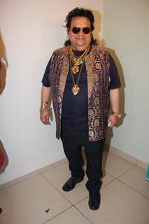 Bappi Lahiri at Mahurat of film Main Aur Mr. Riight