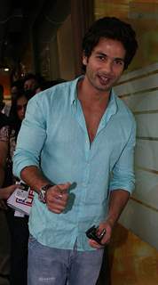 Shahid Kapoor promotes film Teri Meri Kahani at Big FM