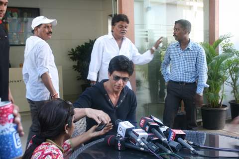 Shah Rukh Khan holds press conference at his bungalow Mannat