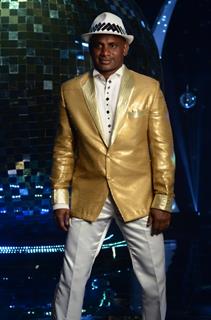 Sanath Jayasuriya on the sets of Jhalak Dikhhla Jaa 5 - Dancing with the stars