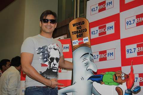 Vivek Oberoi Flags Off ‘Cigarette Bhujao Life Banao’ Campaign