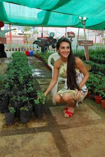 Tara Sharma promotes Kissanpur - A farm in the Middle of City