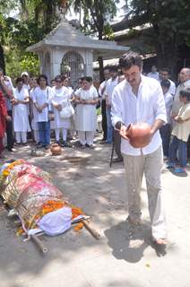 Director Rajkumar Hirani at Rajkumar Hirani's father's funeral Municipal Hindu Cemetery in Santacruz Mumbai, India. .