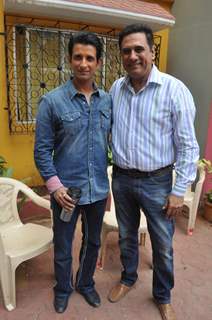 Cast of Ferrari Ki Sawaari On the Sets of Tarak Mehta Ka Ooltah Chasmah