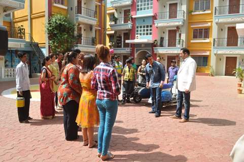 Cast of Ferrari Ki Sawaari On the Sets of Tarak Mehta Ka Ooltah Chasmah