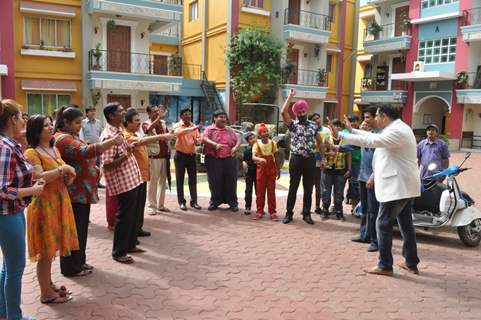 Cast of Ferrari Ki Sawaari On the Sets of Tarak Mehta Ka Ooltah Chasmah