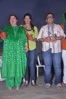 Bollywood celebrities Dolly Bindra and Kunal Ganjawala at world environment day celebrations in Mumbai. .