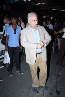 Ramesh Sippy at International Airport leave for IIFA