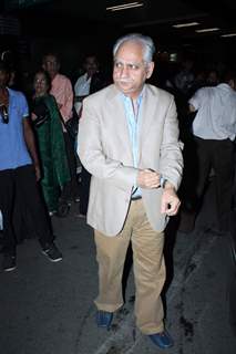 Ramesh Sippy at International Airport leave for IIFA