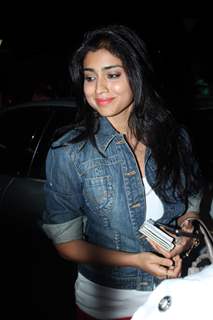 Shriya Saran at International Airport leave for IIFA