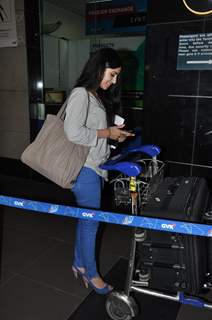 Celebs leave for IIFA 2012