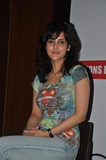 Tulip Joshi launches Football Marathon 2012