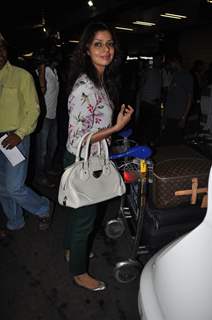 B-town Celebs leave for IIFA 2012