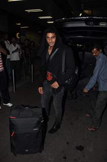 B-town Celebs leave for IIFA 2012