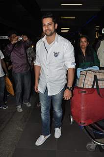 B-town Celebs leave for IIFA 2012