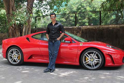 Bollywood actor Sharman Joshi promoting his upcoming film 'Ferrari Ki Sawaari' at Mehboob Studios in Mumbai. .