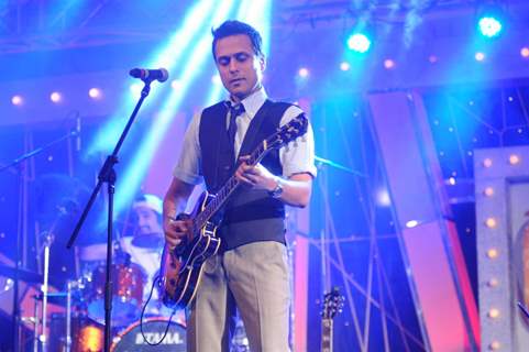 Celebs at Strings India Tour 2012 live concert at ITC Grand Maratha