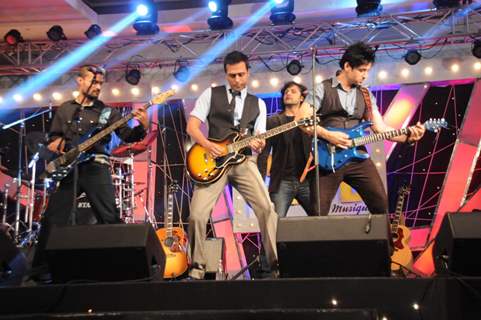 Celebs at Strings India Tour 2012 live concert at ITC Grand Maratha