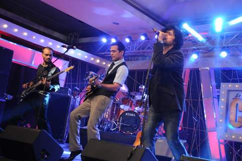 Celebs at Strings India Tour 2012 live concert at ITC Grand Maratha