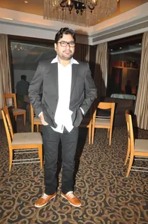 First Look Unveiling - Jeena Hai To Thok Daal