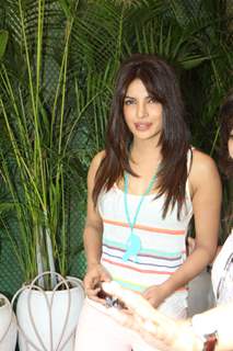 Shahid Kapoor and Priyanka Chopra promote ‘Teri Meri Kahaani’ at Cocoberry Store in Mumbai