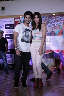 Shahid Kapoor and Priyanka Chopra at the launch of OPIUM Eye Wear at Oberoi Mall