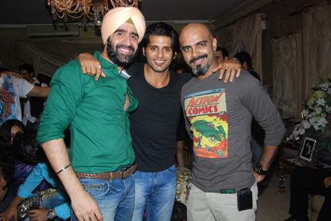 Karanvir Bohra, Raghu Ram at Mika Singh's Birthday Bash