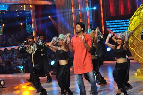 Film Bol Bachchan Promotion on the Set Jhalak Dikhhala Jaa