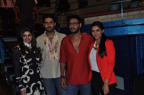 Bol Bachchan Star Prachi Desai, Abhishek, Ajay Devgn & Asin on Set Tarak Mehata Ka Oolta Chashma