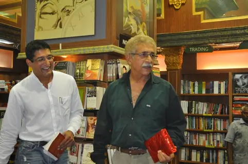 Naseeruddin Shah and Michael Ferreira launch A Bolt Of Lightening by Satyen Nabar